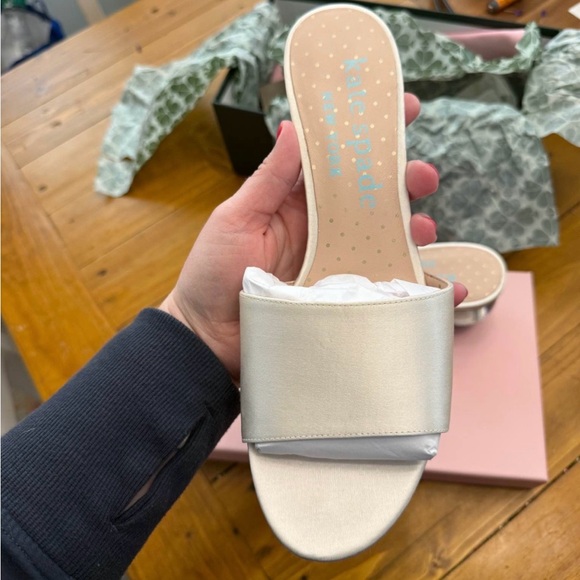 NWT Kate Spade White Satin Slide Sandals - Picture 7 of 8
